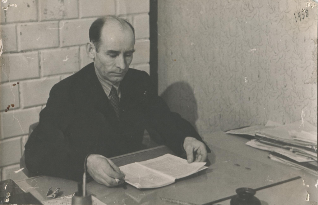 4 фото Дьяченко 1958 год.jpg