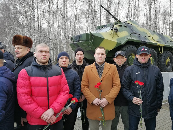 Профессионал.jpg Профессионал.jpg