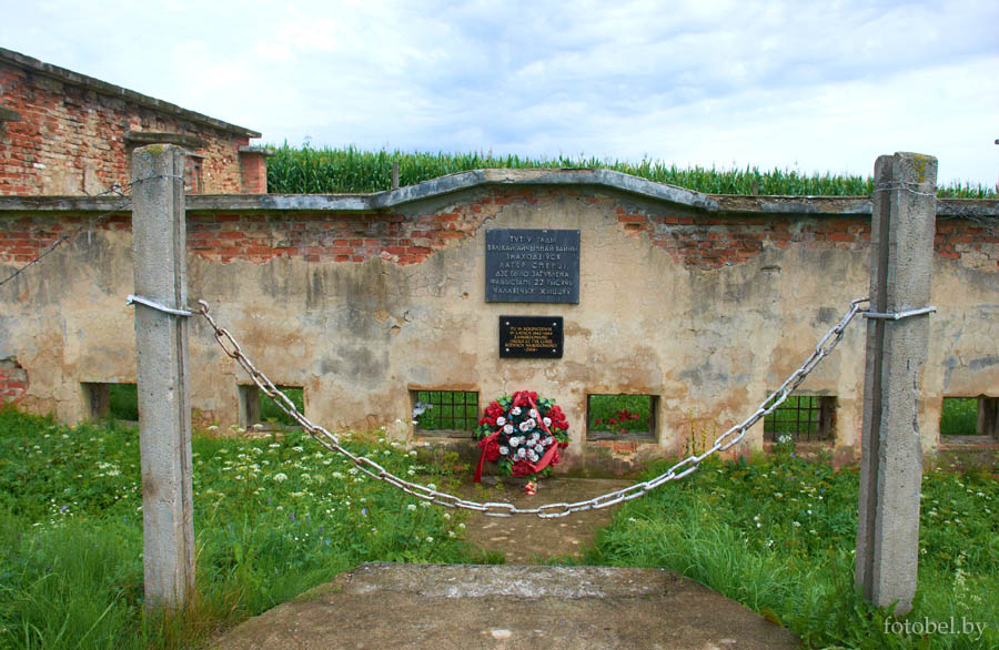 koldychevo-memorial_2.jpg